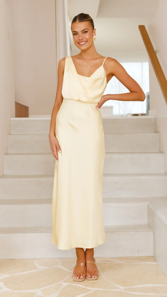 Yara - Elegante Robe met Riemen en Gekruiste Rug