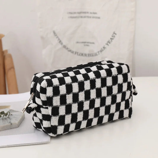 Amara - Stijlvolle Y2K Geruite Make-up Tas