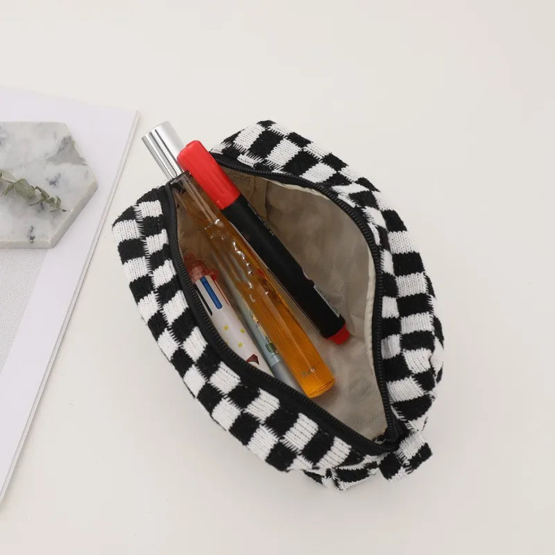 Amara - Stijlvolle Y2K Geruite Make-up Tas