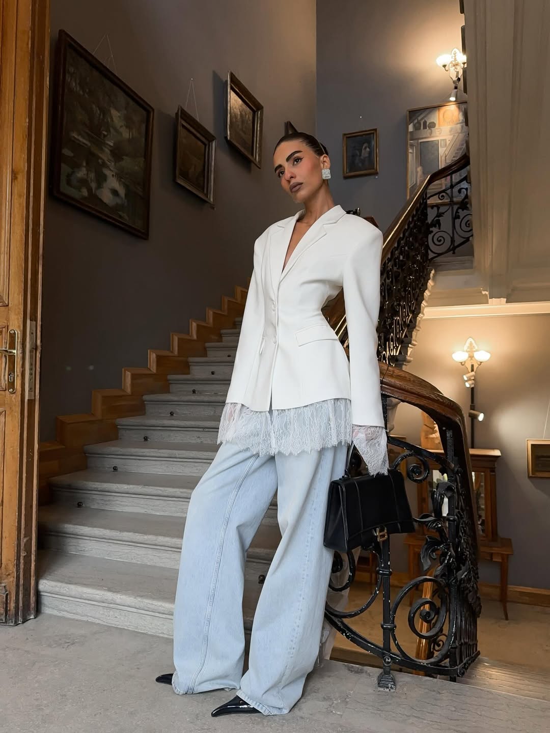 Dames Blazer met Kantdetail – Casual Chic