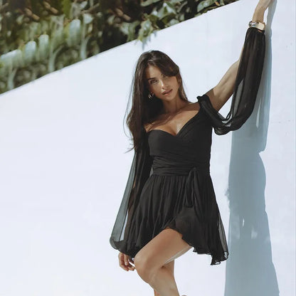 Luna - Stijlvolle A-Lijn Jurk met Diepe V-Hals en Lange Mouwen