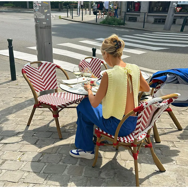 Luna - Mouwloze Gebreide Top met Open Rug en Striksluiting