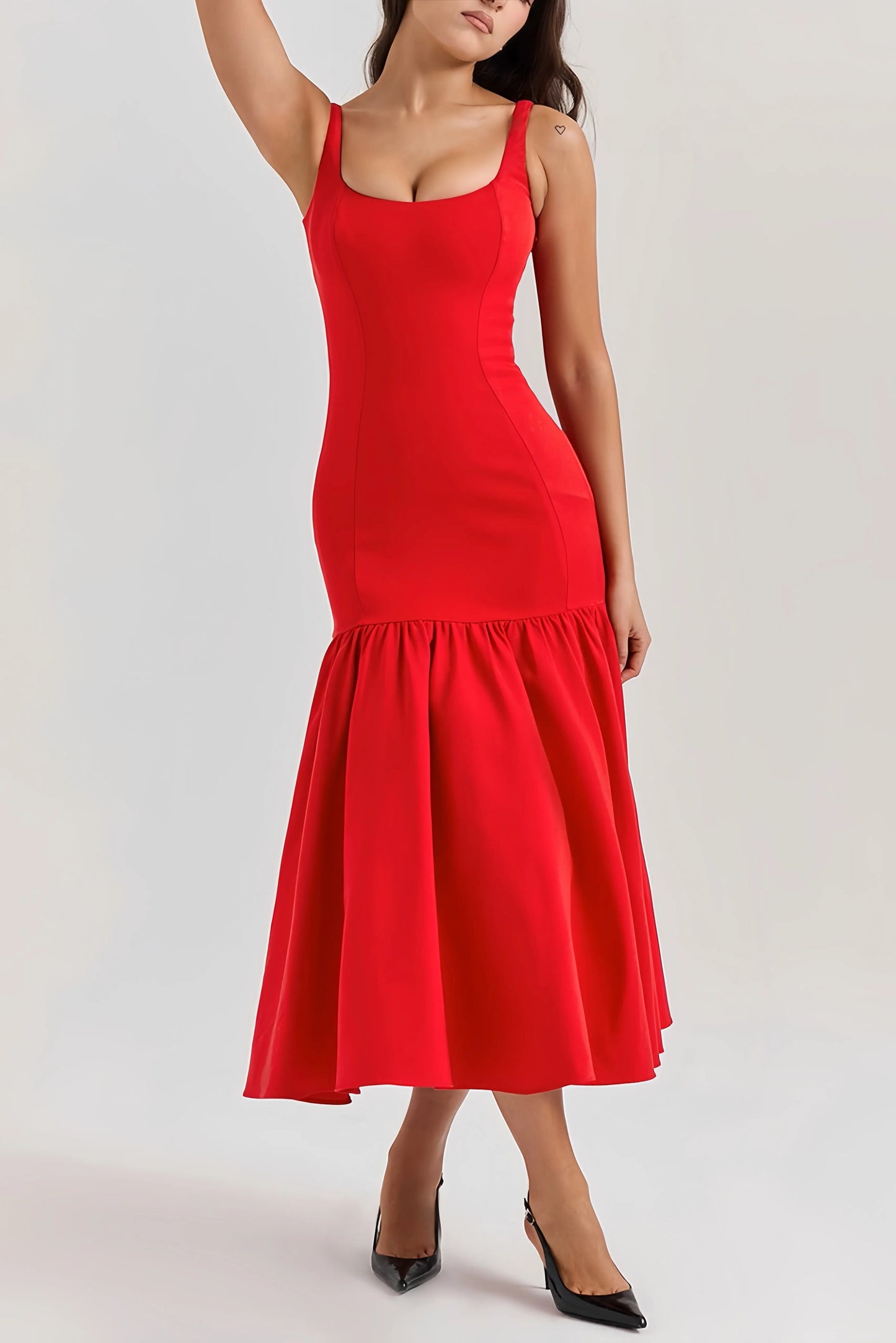 Eveline - Charmante Mouwloze Midi Jurk met Ruches