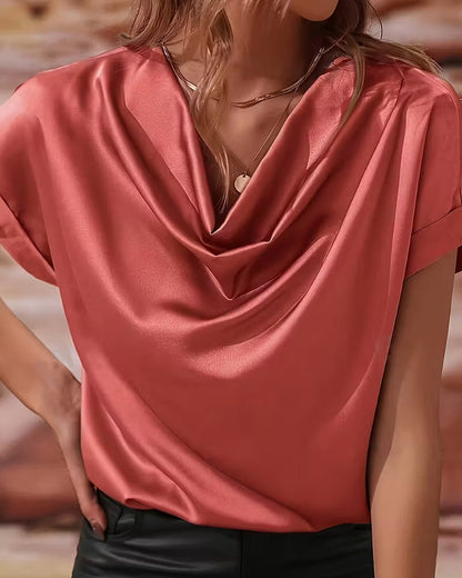Dames Getailleerde Blouse – Met Kapuinkraag, Geschikt voor Casual en Werkgebruik