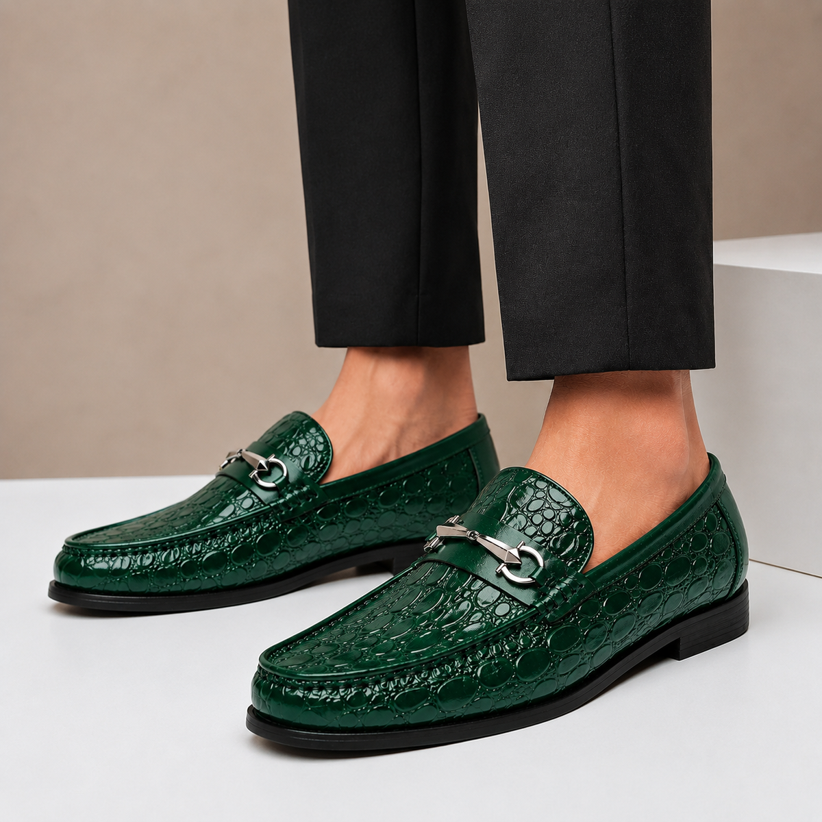 Heren Loafers Runderleer met Gegraveerde Structuur en Metalen Accent