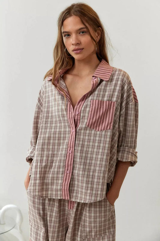 Dames Pyjama Set met Knoopdetail en Trekkoordbroek