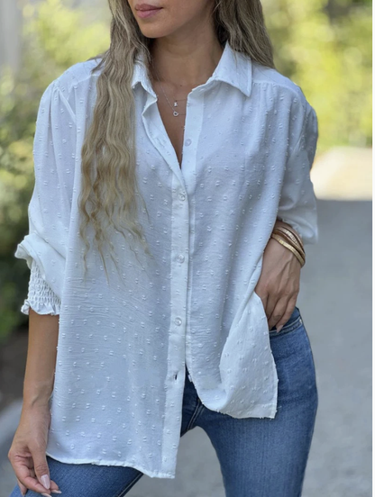 Bonnie - Blouse met Swiss Dot en Lantaarnmouwen