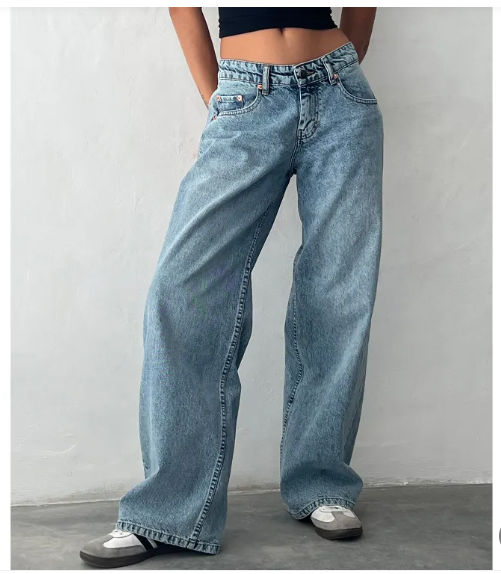 Romy - Low-Rise Jeans