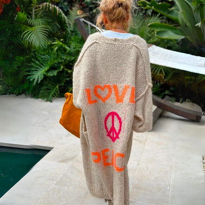 Isolde lang beige vest met Love Peace print, achteraanzicht