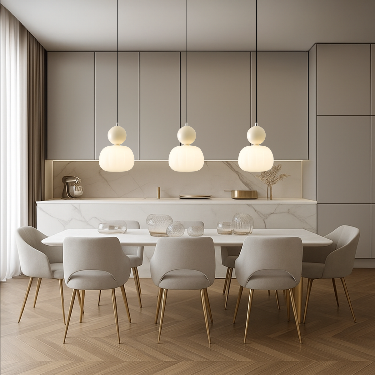Art Deco Hanglamp met Acrylen Kap en Gelakte Bol