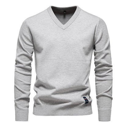 Laurent lichtgrijze V-hals pullover, vooraanzicht