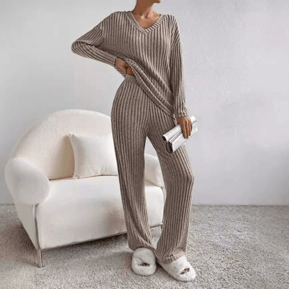 Dames comfortabele ribgebreide loungewear set met trui en broek