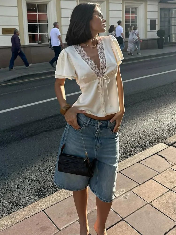 Dames Getailleerde Blouse – Met Kant, Geschikt voor Werk en Dagelijks Gebruik