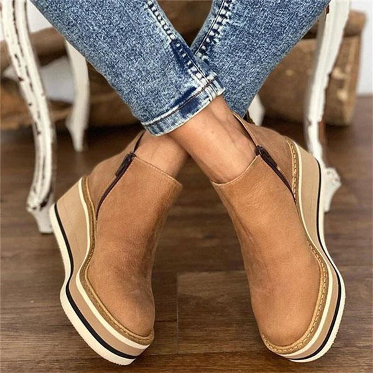 Women's Platform Wedge Zip-Up Leather Ankle Boots