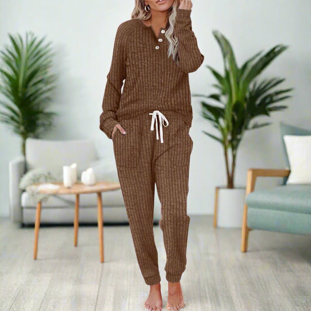 Dames Getailleerd Set – Met Knopen, Geschikt voor Casual en Thuisgebruik